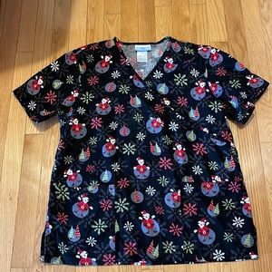 SB  scrub top size medium